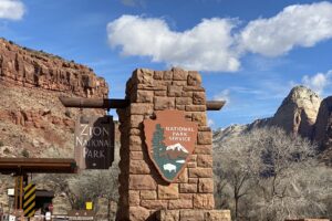 Don’t Miss Zion! 7 Outstanding Hikes/Drives You Must Do