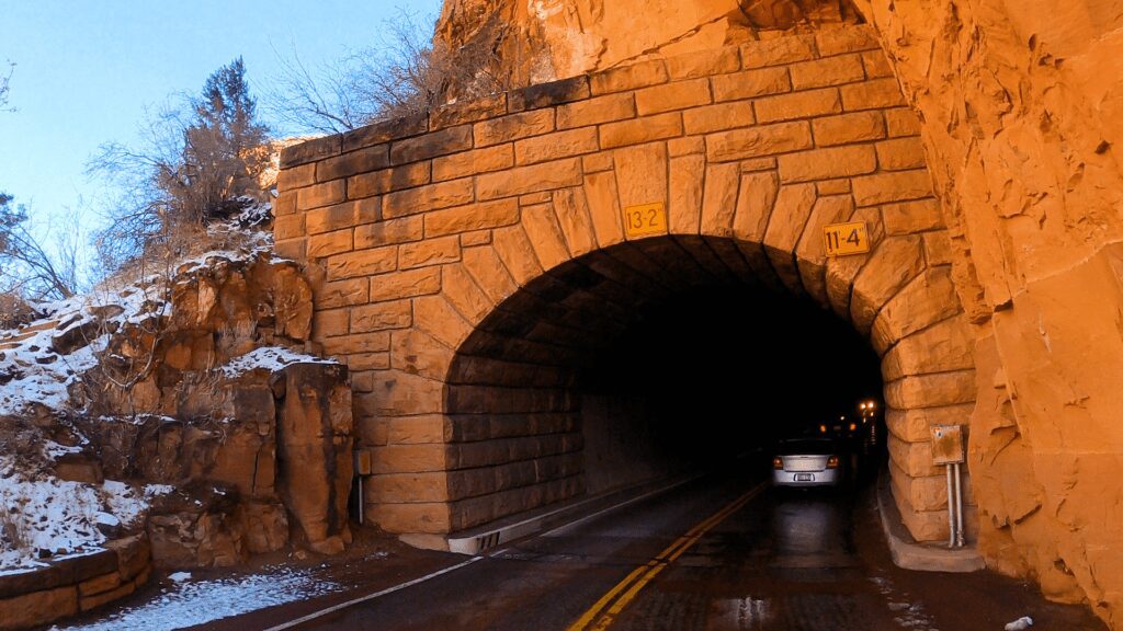 Zion/Mt Carmel Tunnel